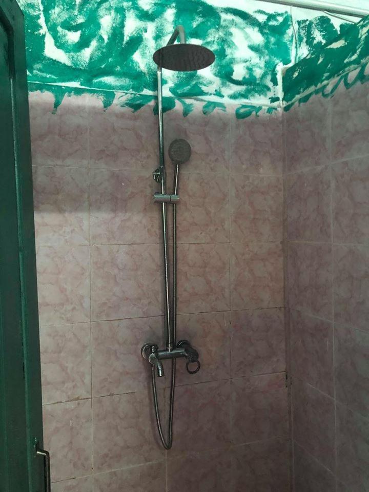 Army Barracks Guesthouse Vang Vieng Eksteriør billede